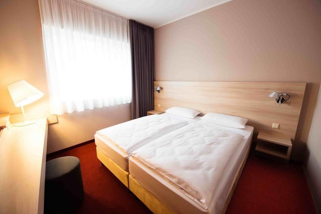 Serways Hotel Spessart Rohrbrunn Экстерьер фото